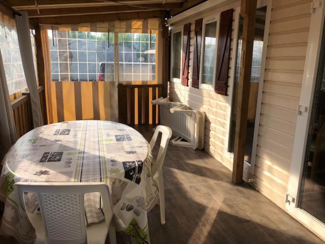 Mobil Home - 6 Pers - Les Charmettes **** Les Mathes Exterior foto